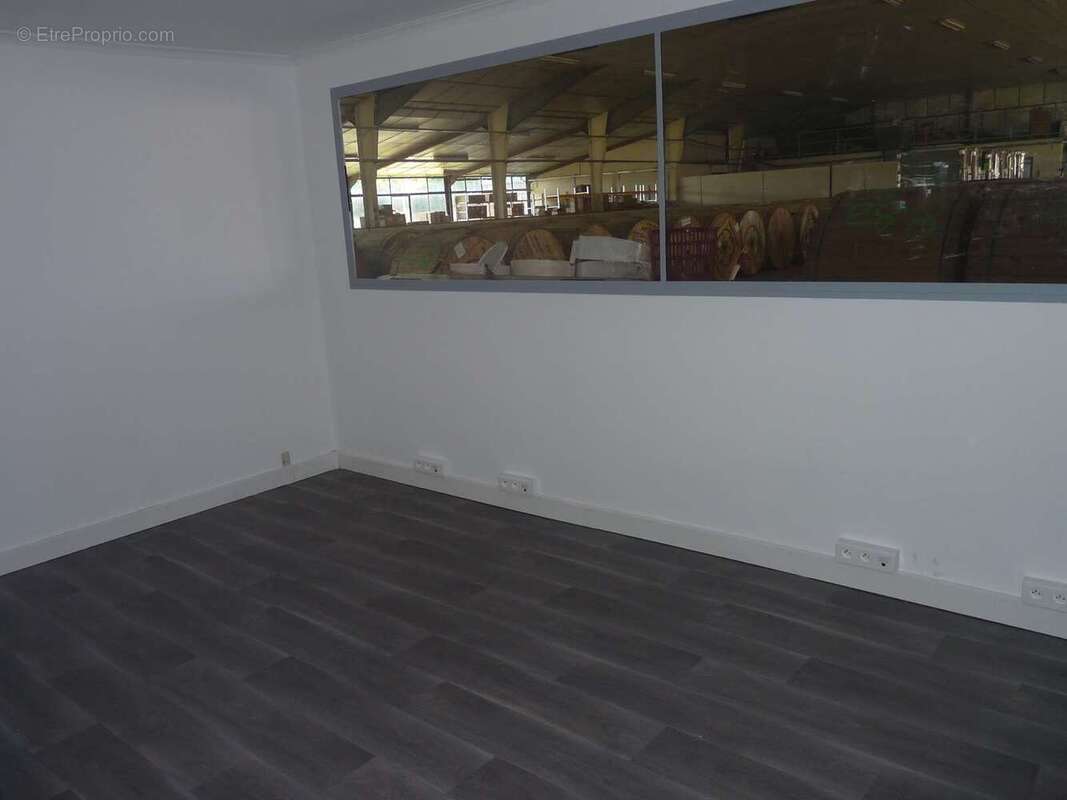 Appartement 2500 m² à Egletons  - photo 44