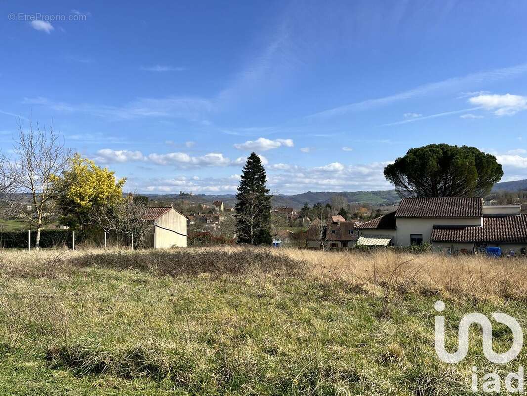 Photo 4 - Terrain à SAINT-JEAN-LESPINASSE