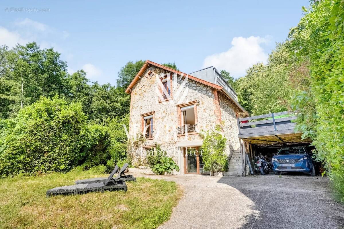 Maison à CHAVILLE