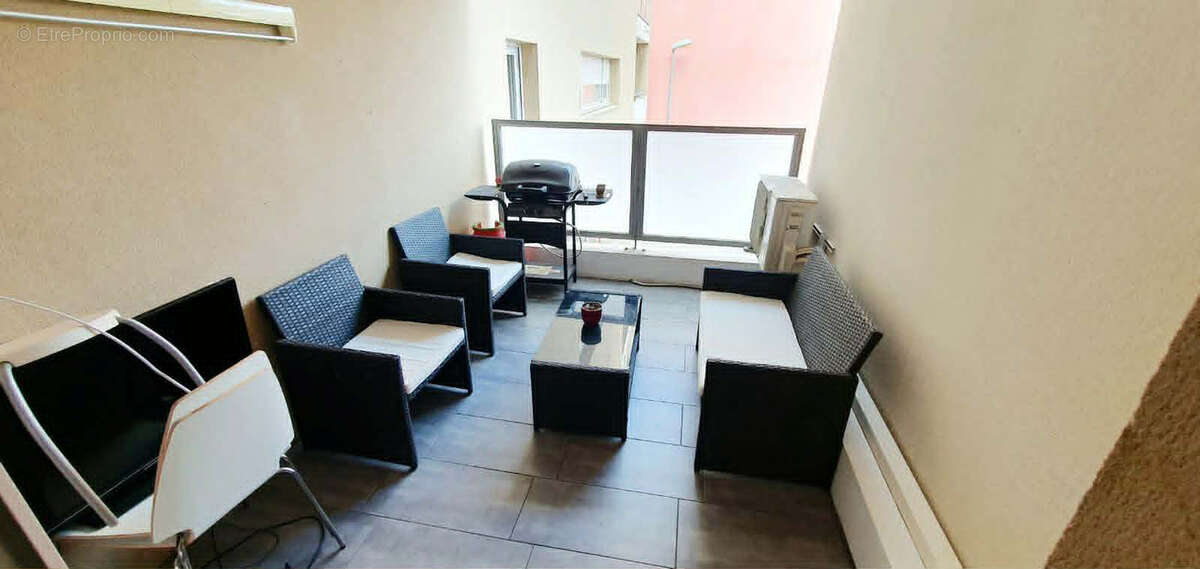 Appartement Istres Avec TERRASSE  et Place de Parking - photo 3