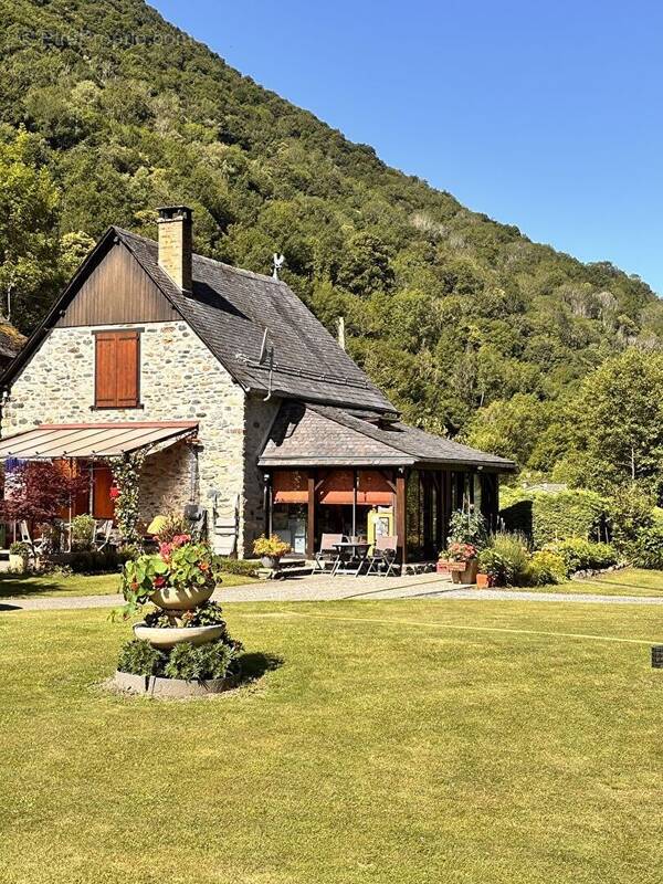 Maison à BONAC-IRAZEIN