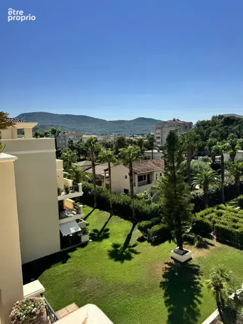 Prestige : Duplex 120m2 en dernier étage - Hyères - photo 16