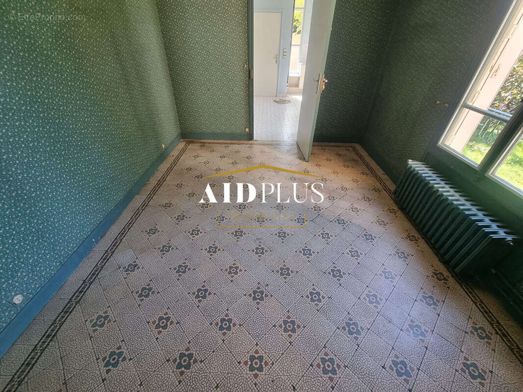 Maison à SAINT-LEU-LA-FORET