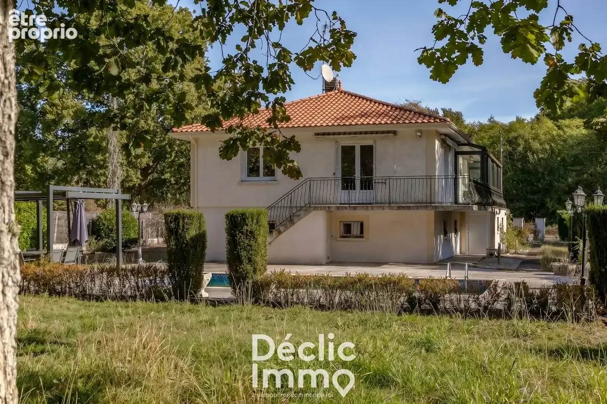 Maison familiale avec piscine et double garage - Saucats - photo 21