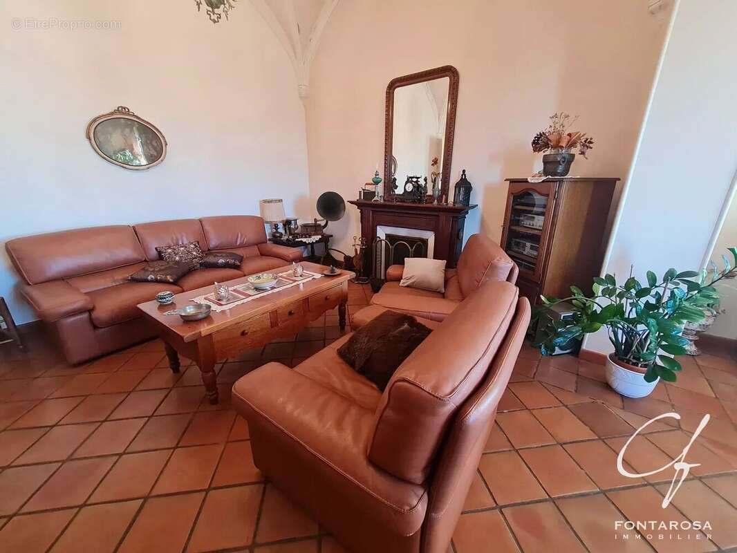 Maison à SAINT-RAPHAEL