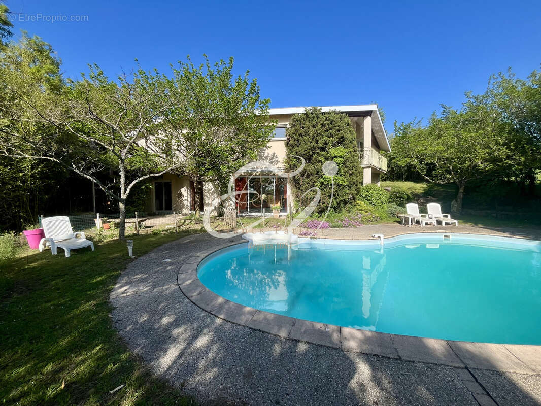 Maison à DARDILLY