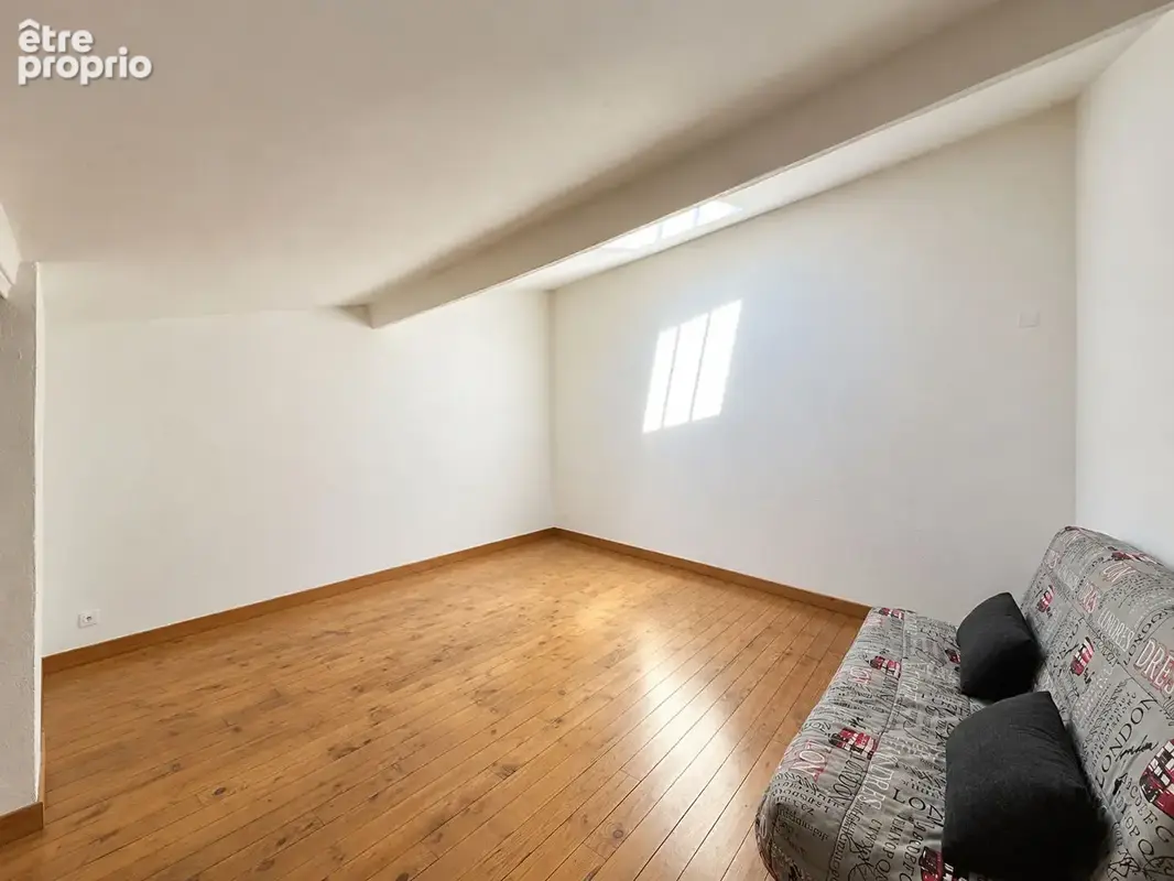 Maison Arles 6 pièce(s) 133 m2 - photo 13