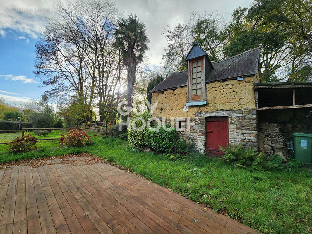 Maison à PLEUDIHEN-SUR-RANCE