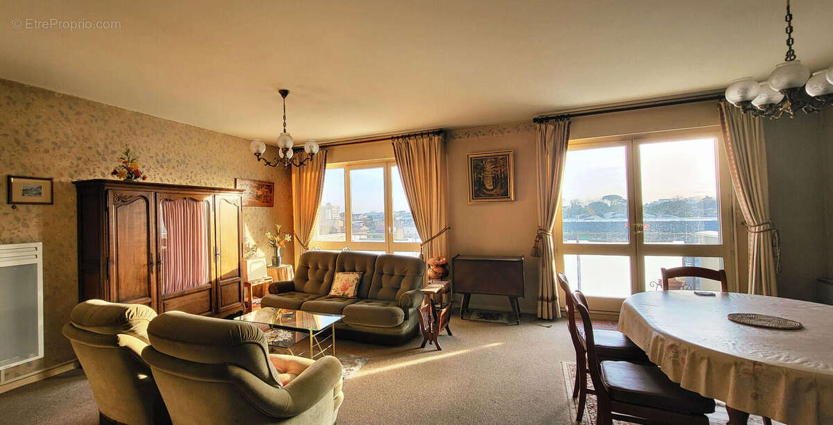 Appartement à BORDEAUX