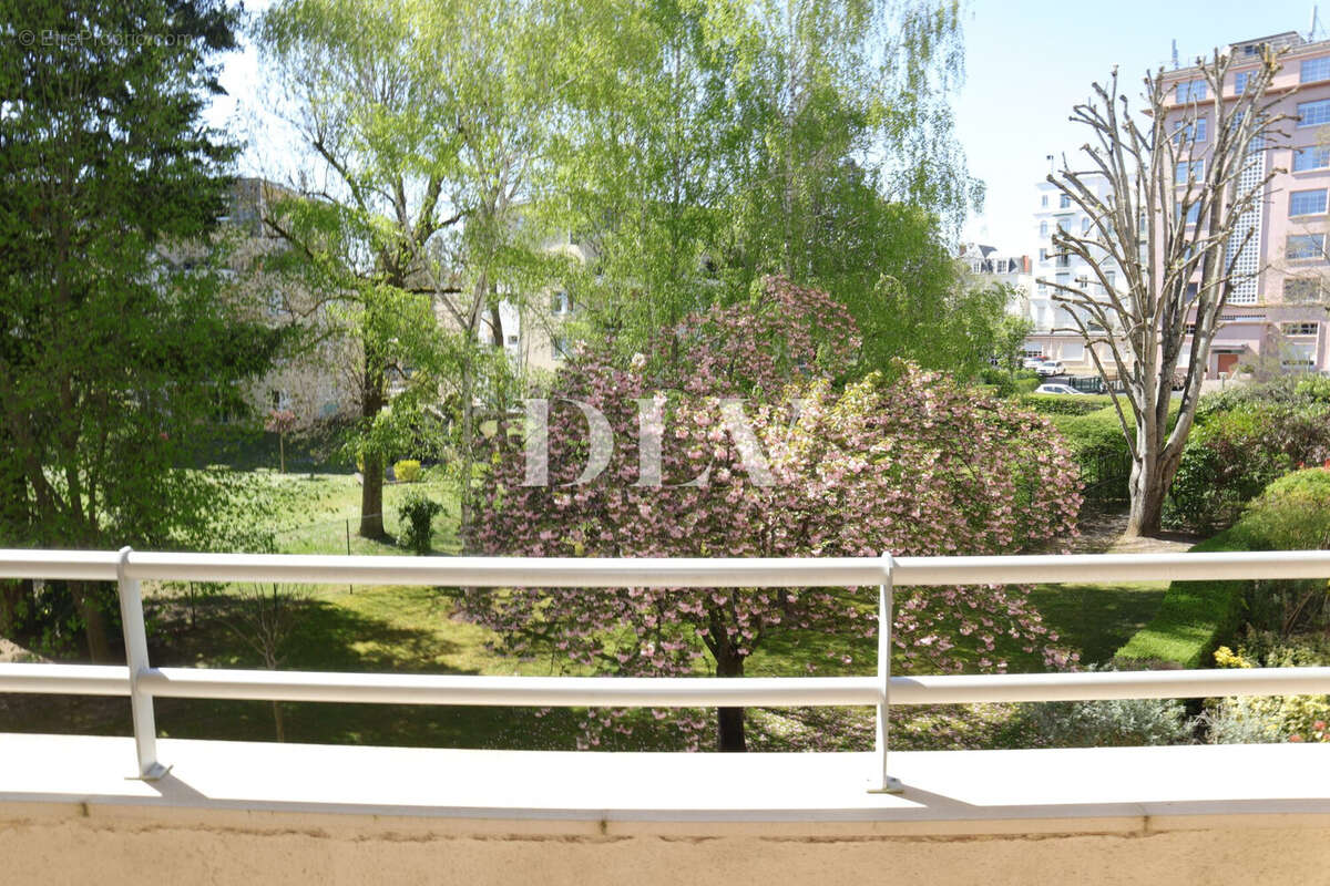 Appartement à AVON