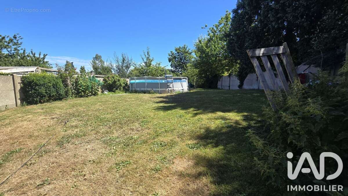 Maison 90 m² à Quemperven  - photo 4
