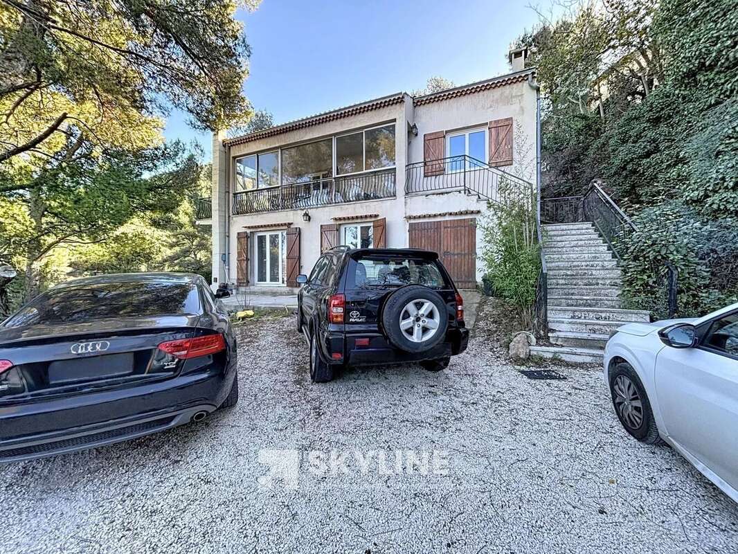 Maison à MARSEILLE-11E