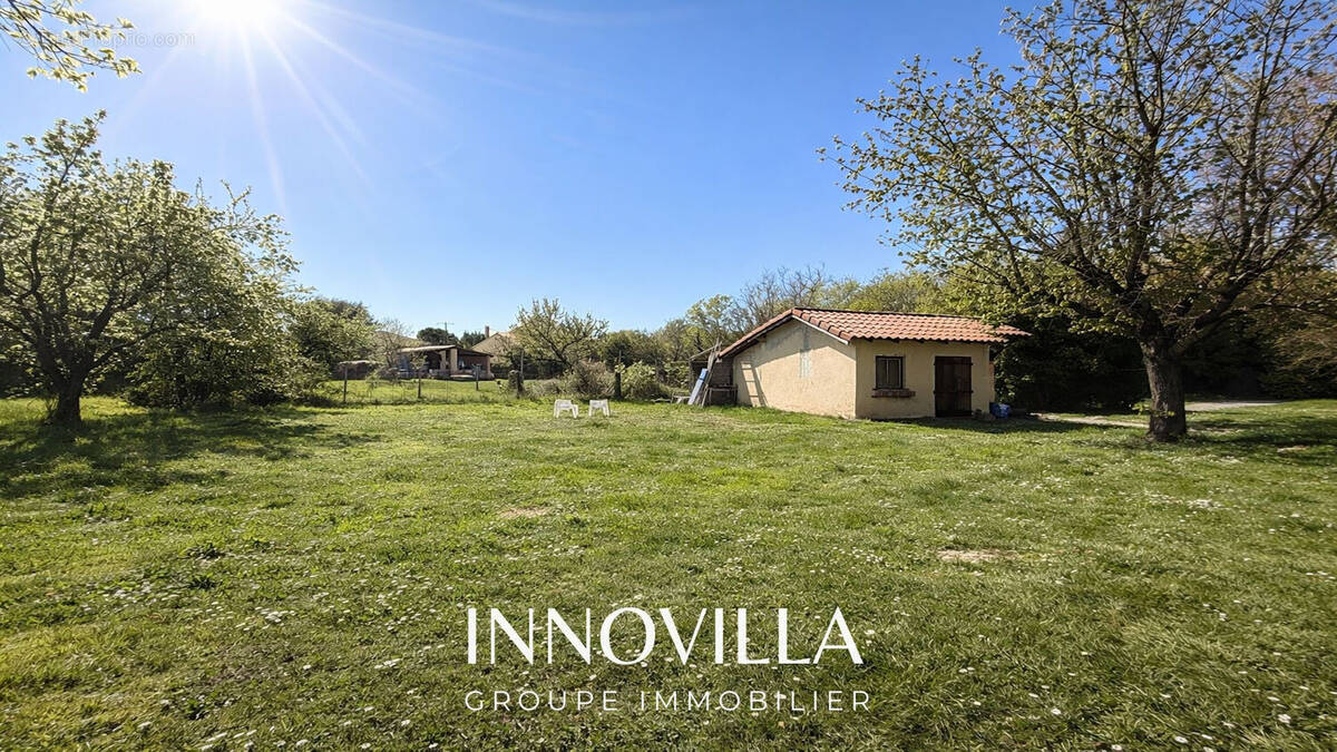 Terrain à LABASTIDE-SAINT-SERNIN