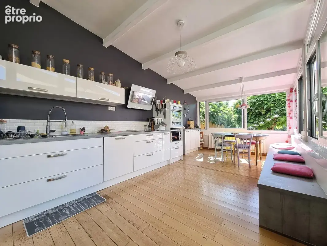 Maison 116 m² à Ecully  - photo 8