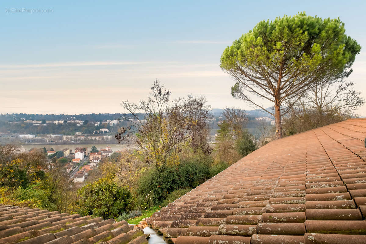 Maison à CALUIRE-ET-CUIRE