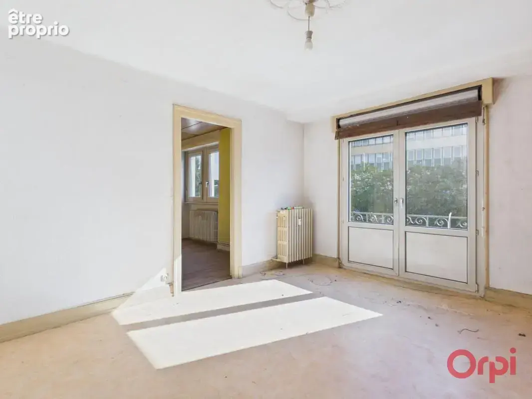 Appartement À Vendre - photo 2