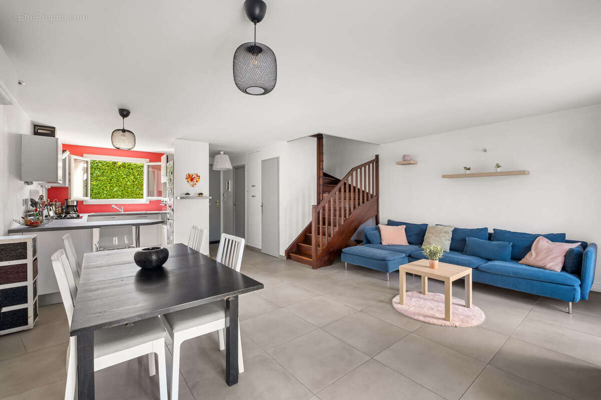 Photo 5 - Maison à CORBAS