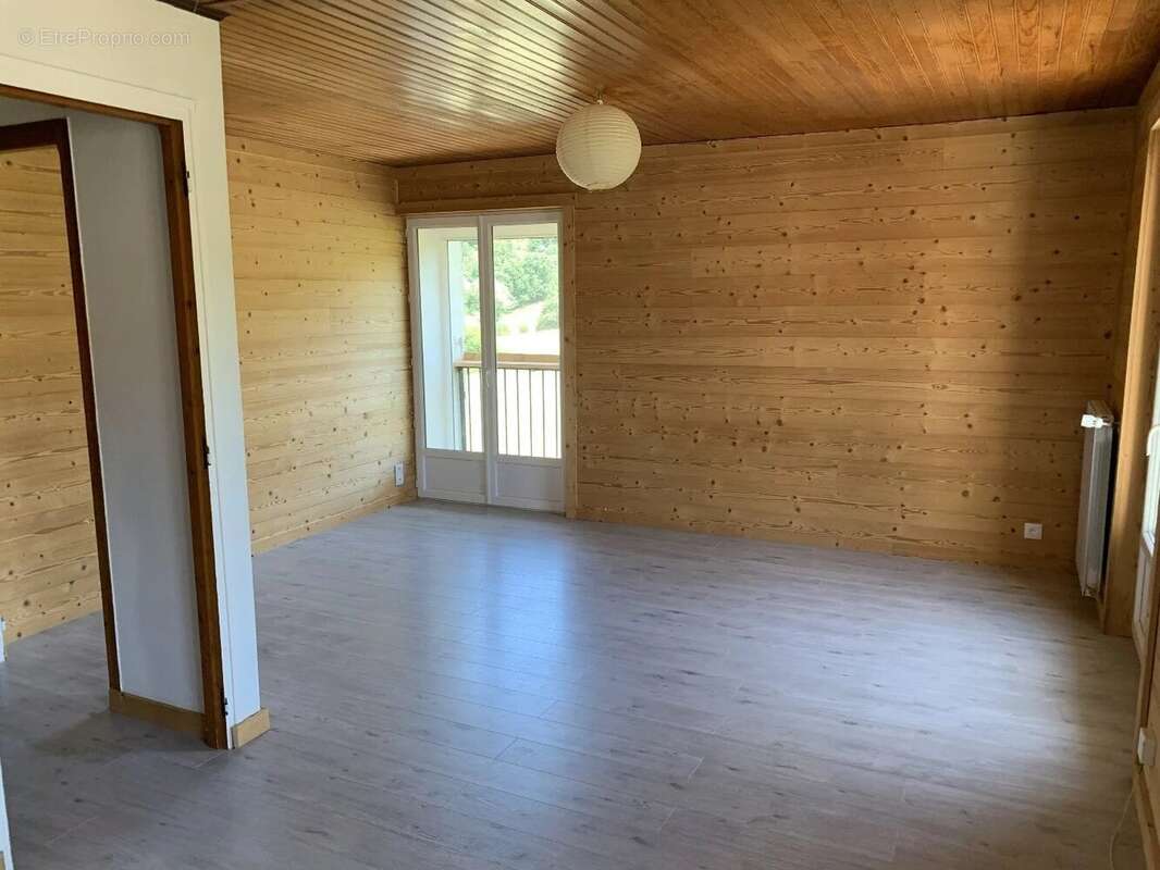 Maison à SAINT-PIERRE-DELS-FORCATS