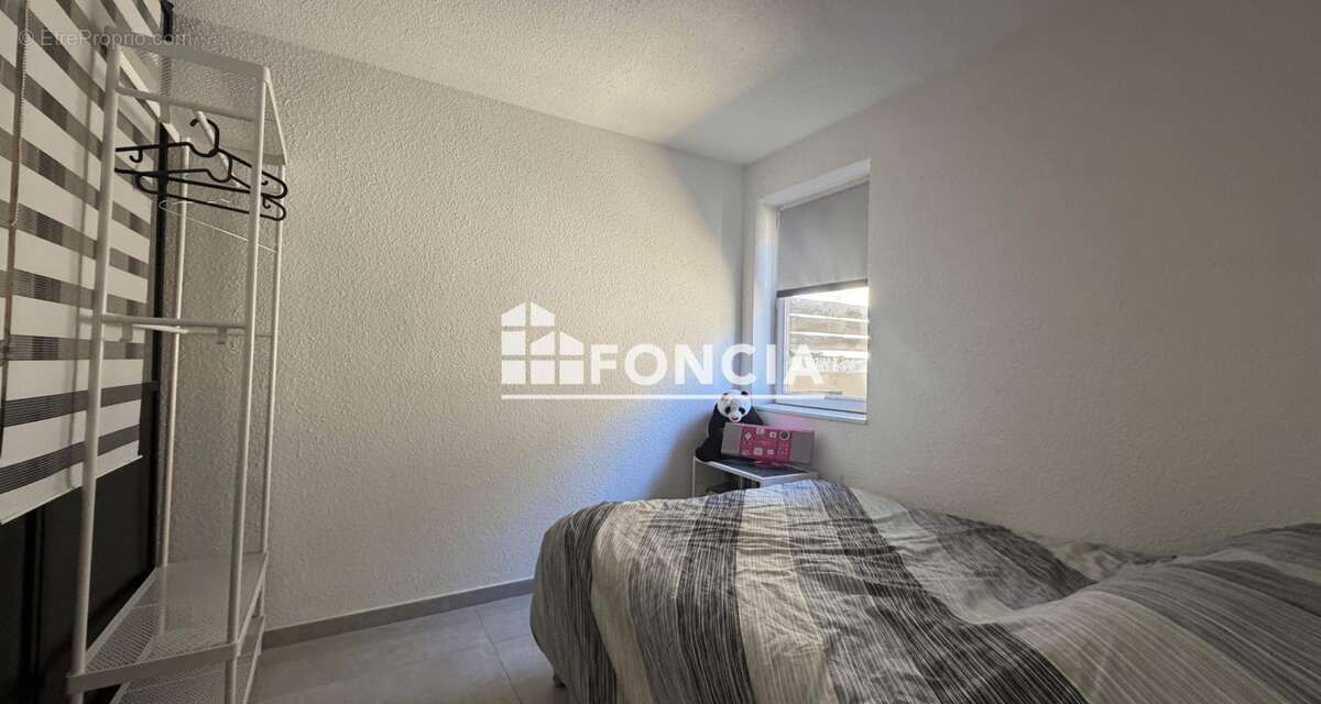 Appartement à CHATEAU-BERNARD