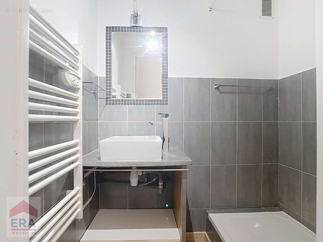 Appartement à MARSEILLE-14E