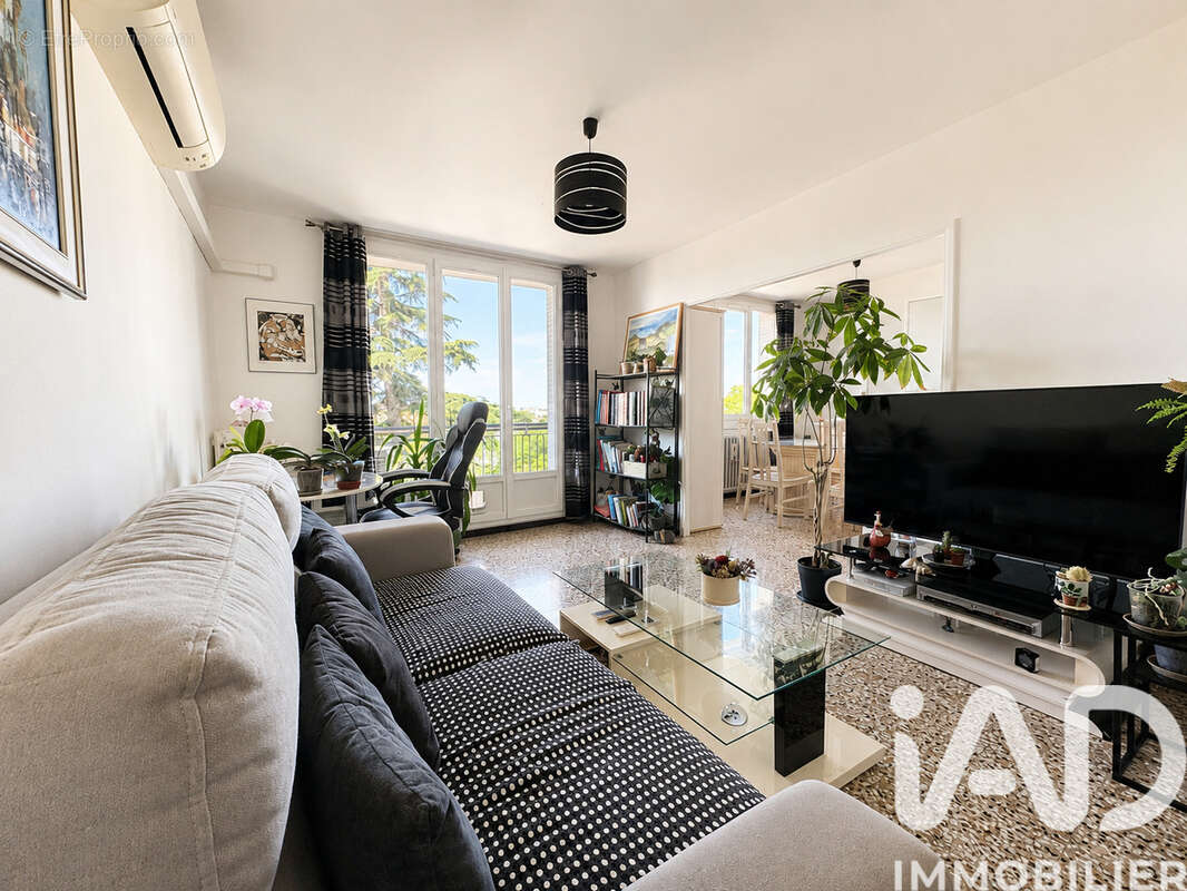 Photo 3 - Appartement à NIMES