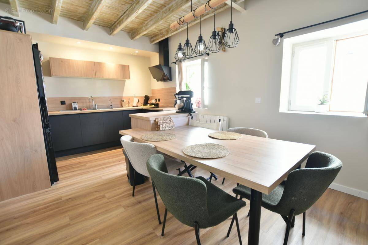 Appartement à FRANCHEVILLE