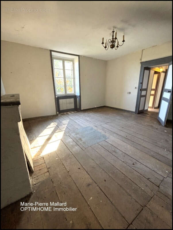 Maison à BOURGANEUF