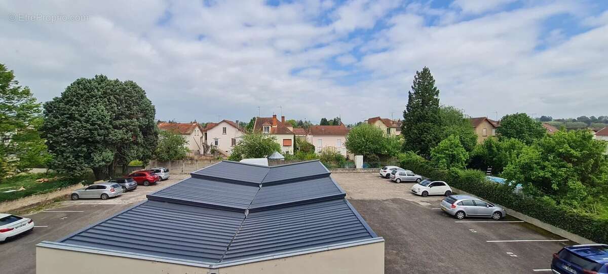 Appartement avec cave et garage. - photo 12