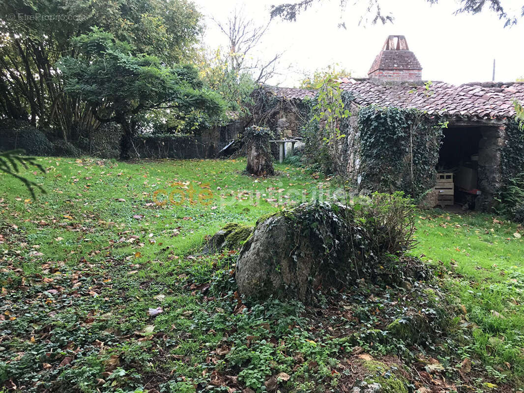 Maison à SAINT-MESMIN