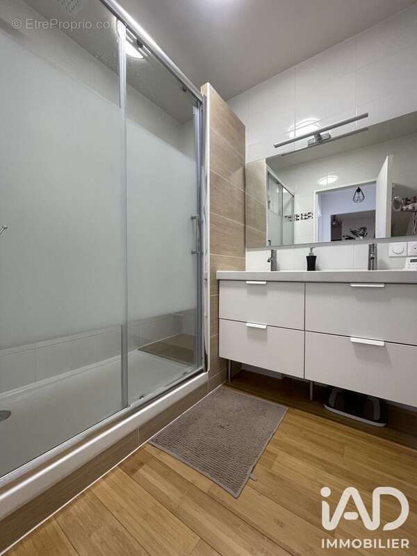 Photo 9 - Appartement à LE PERREUX-SUR-MARNE