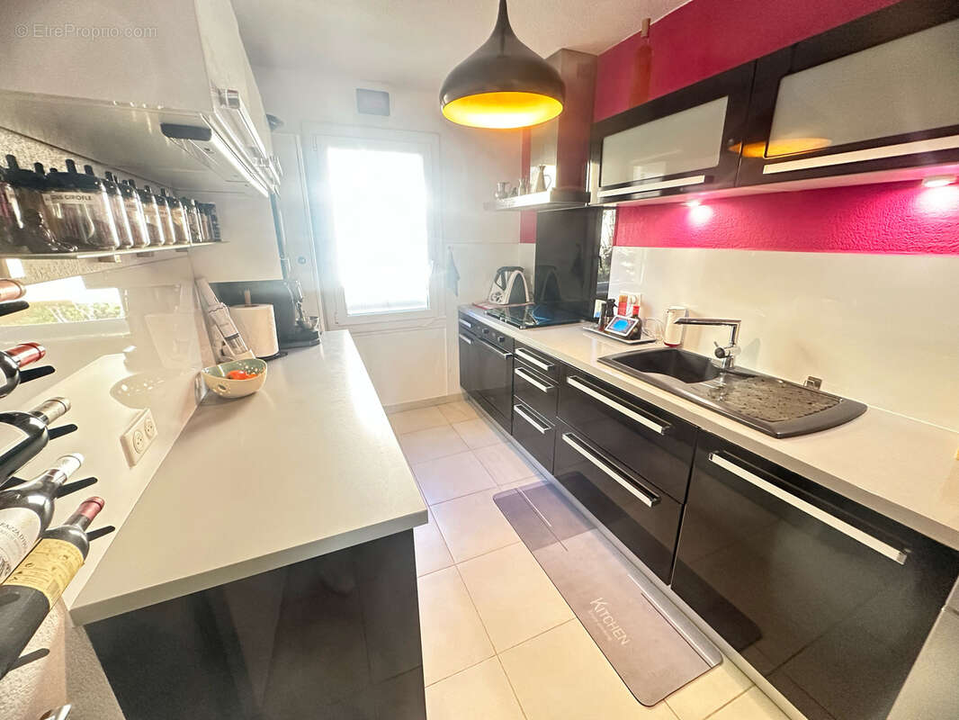 Appartement à SIX-FOURS-LES-PLAGES