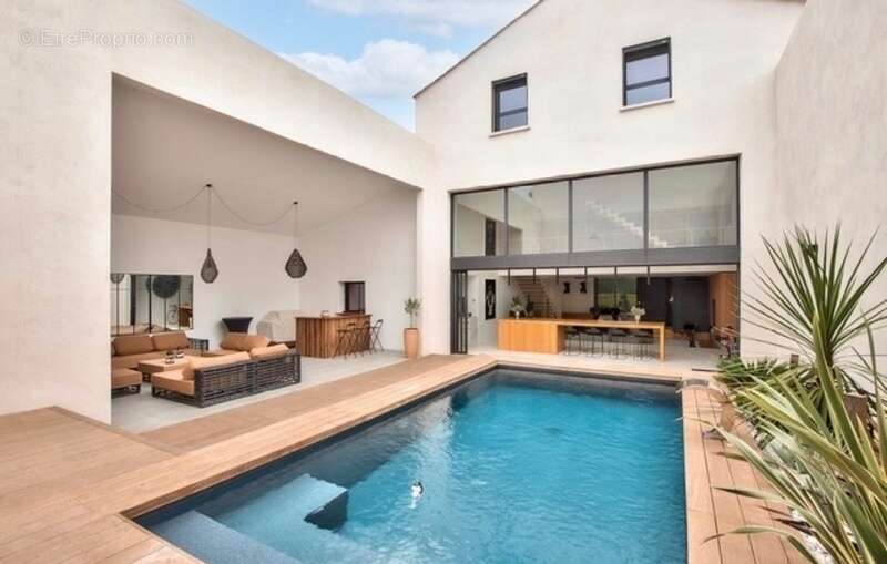 Maison à AIX-EN-PROVENCE