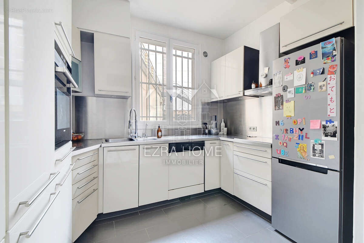 Appartement à PARIS-10E