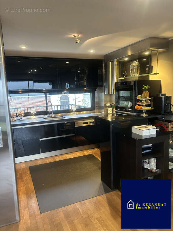 Maison à LE PLESSIS-ROBINSON