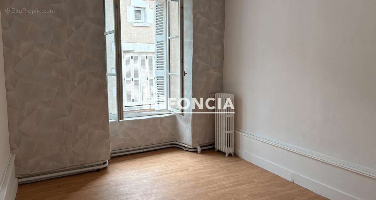Maison mirebeau 3 chambres jardin et garage - photo 9