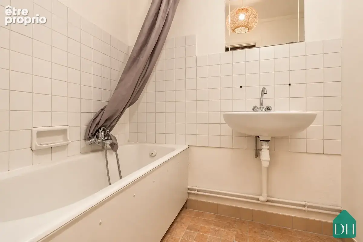 Appartement T2 avec balcon - place de stationnement - cave - photo 6