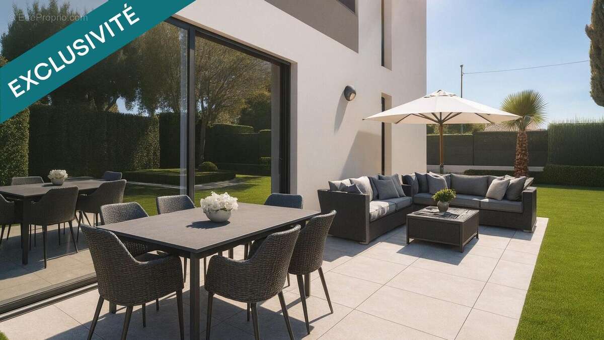 Photo 2 - Appartement à FREJUS