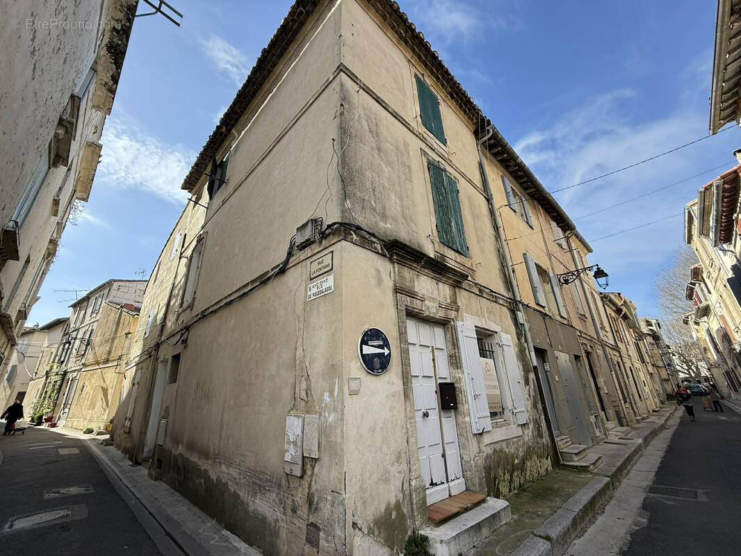 Appartement à ARLES