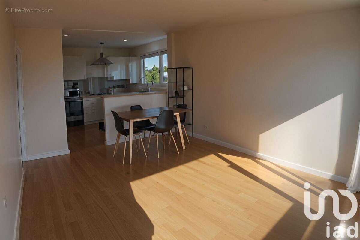 Photo 3 - Appartement à EPINAY-SOUS-SENART
