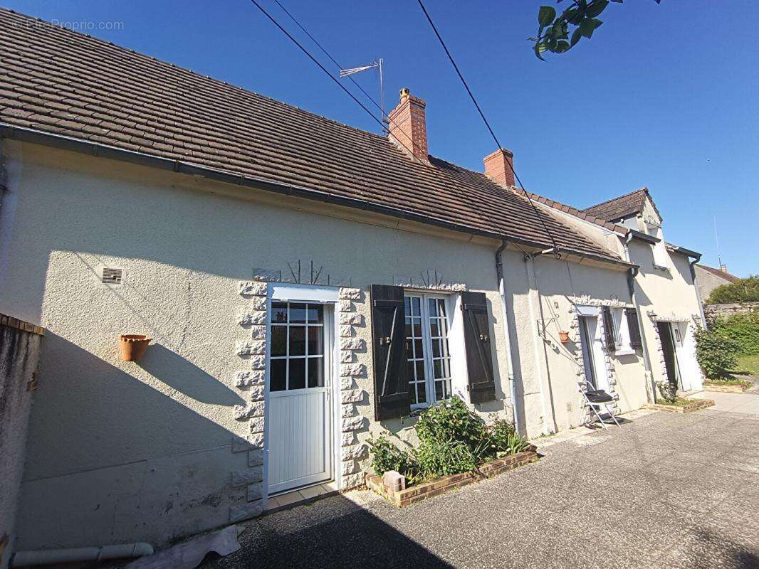 Maison à SAUVIGNY-LES-BOIS