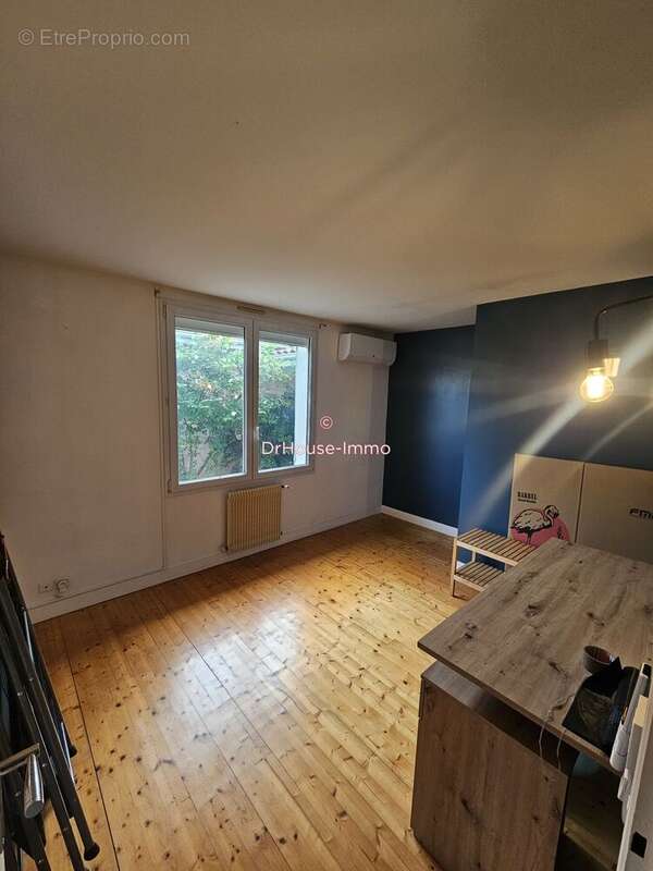 Maison 155 m² à Ambares-Et-Lagrave  - photo 17