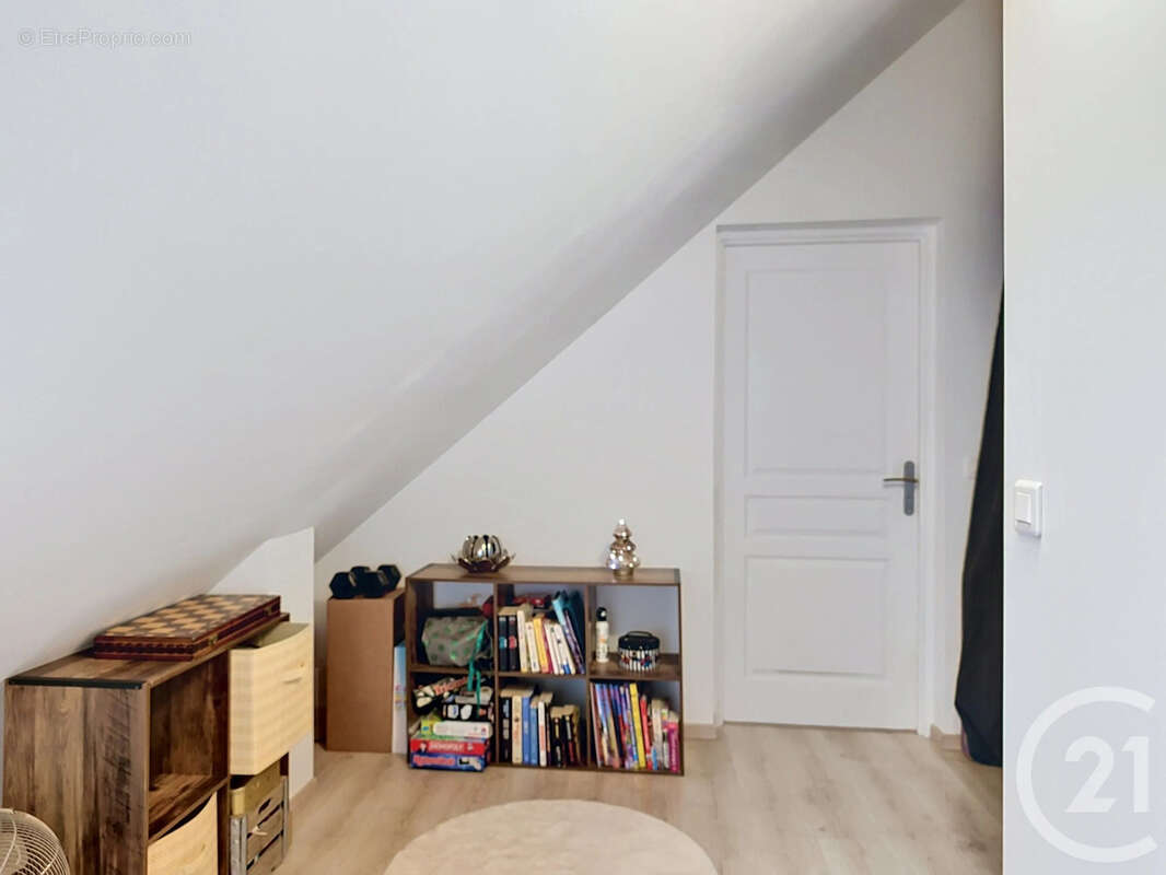 Maison à NAILLY