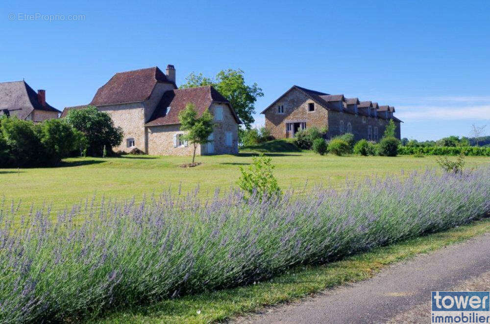 Maison à VILLENEUVE