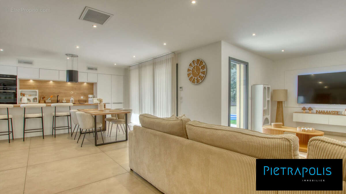 Maison 120 m² à Grigny  - photo 7