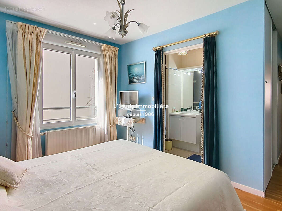 Appartement à CALUIRE-ET-CUIRE