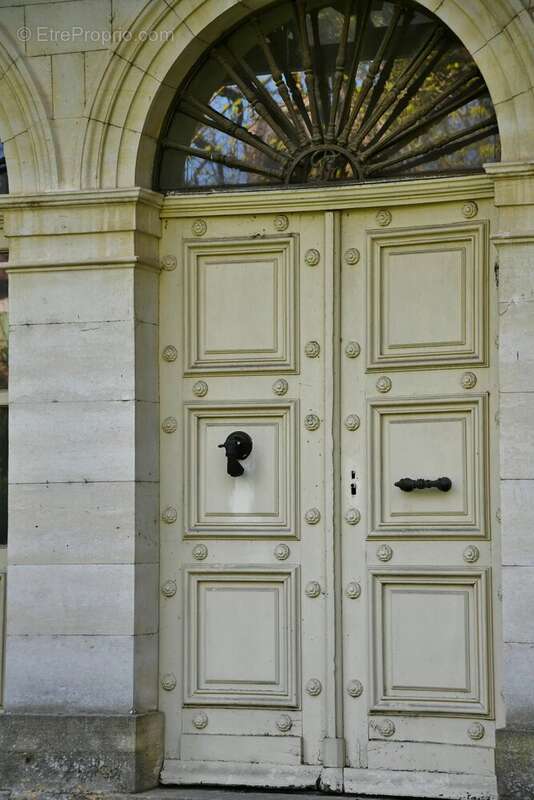Appartement à UZES