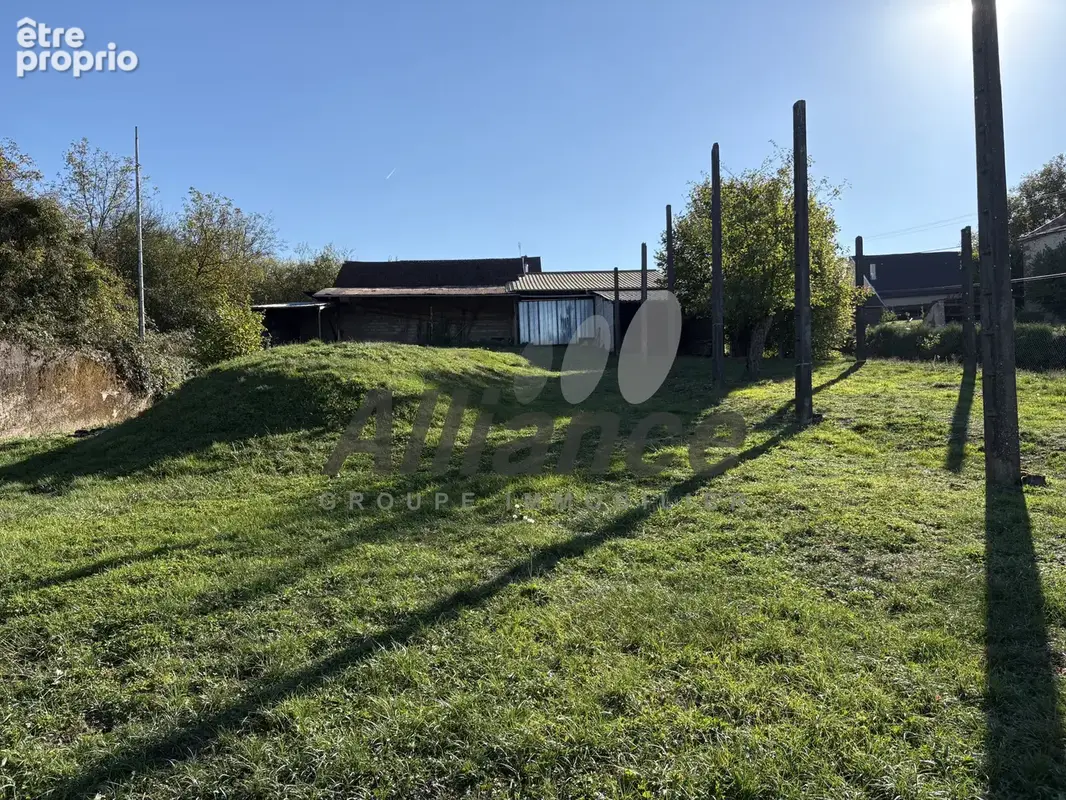 Ferme  avec  dependances  et  terrain  centre   village    ailloncourt - photo 12