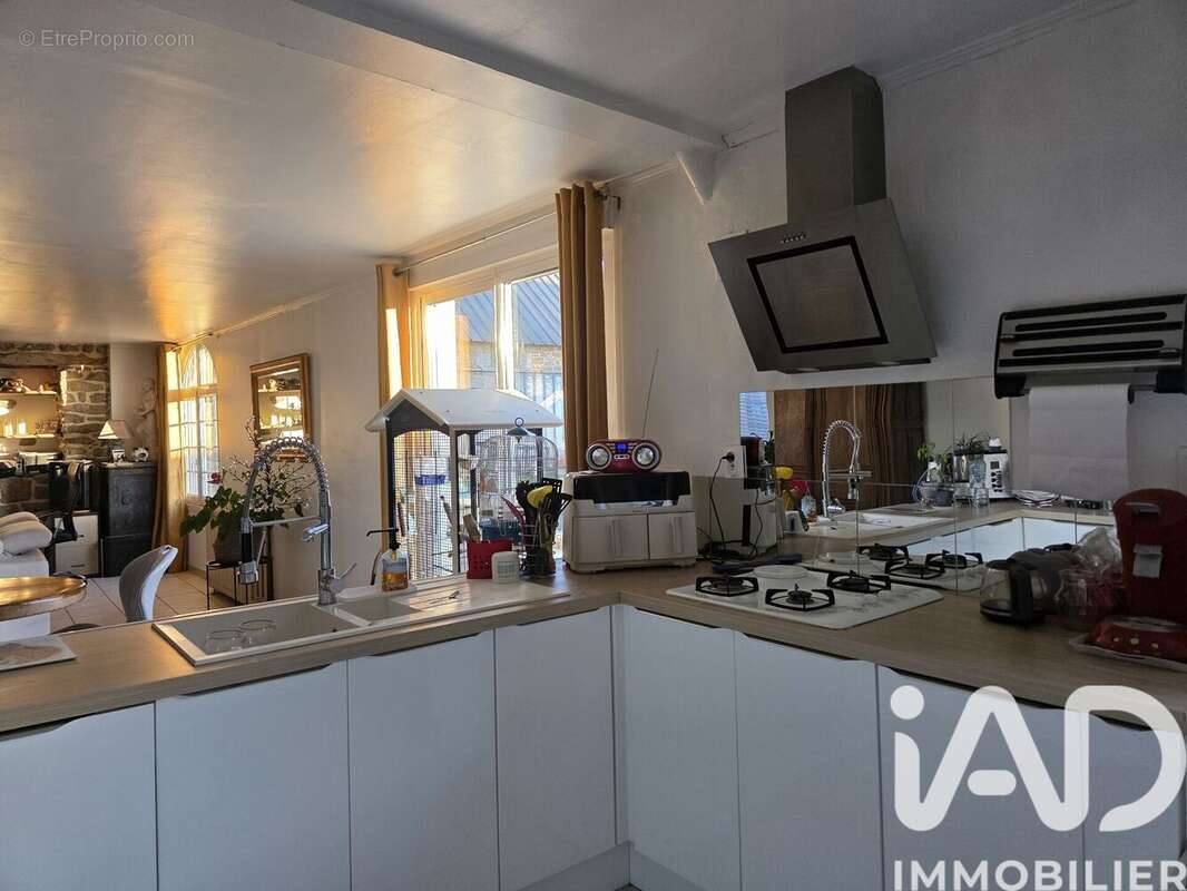 Maison 130 m² à Saint-Glen  - photo 9