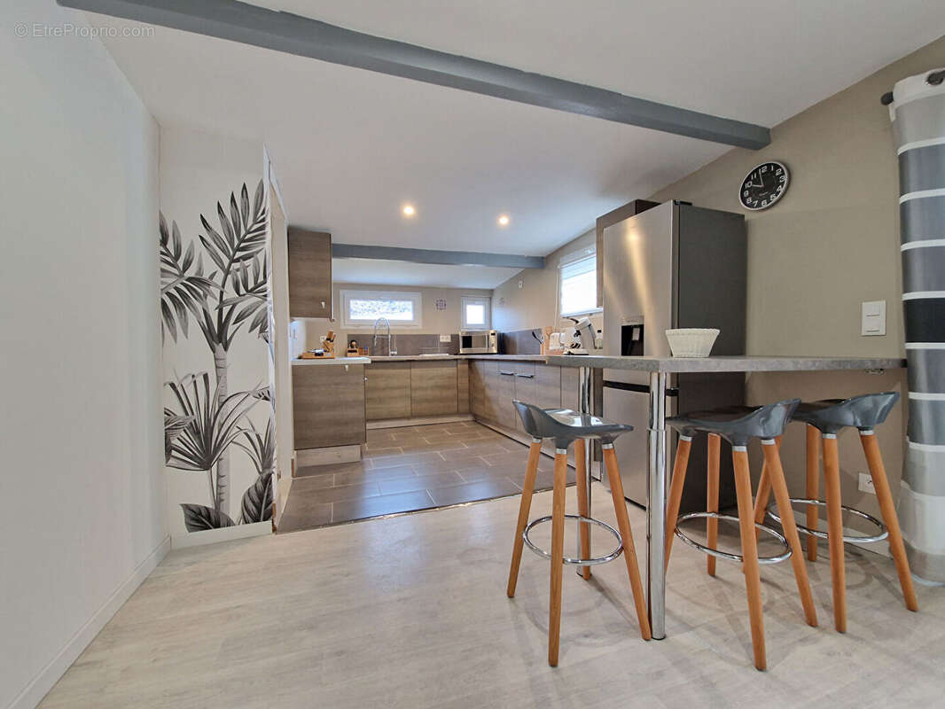 Maison Châtelaillon-Plage  Quartier Hippodrome,  grand garage - photo 3