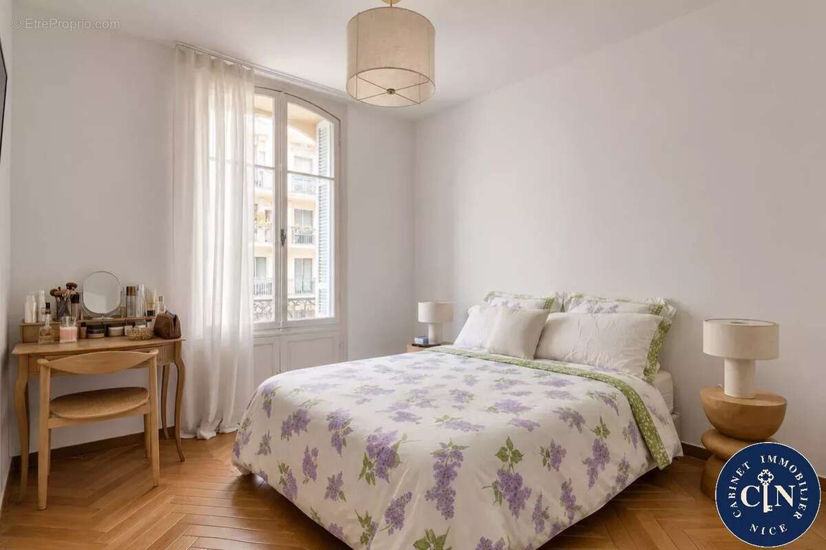 Appartement 104 m² à Nice  - photo 9